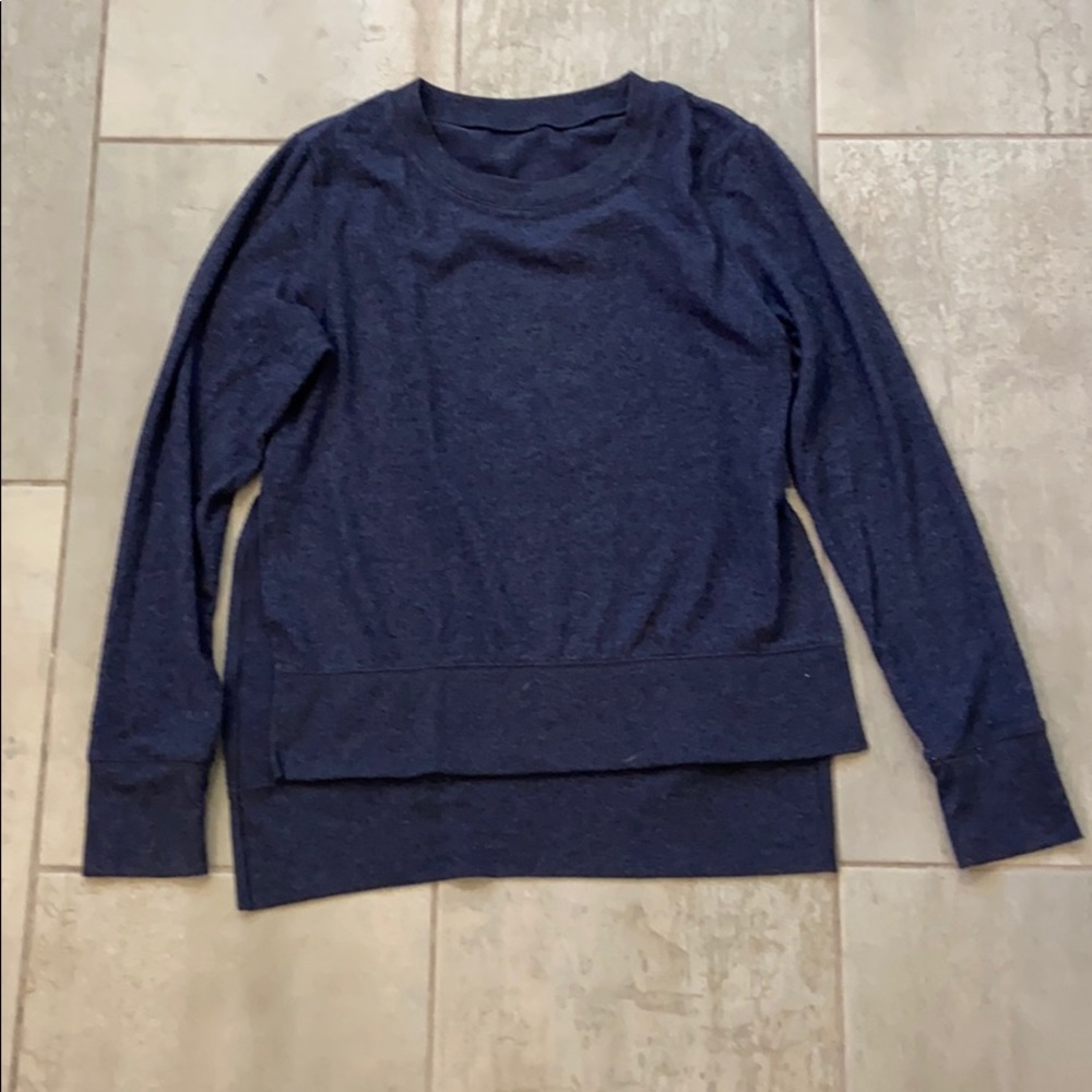 Alo sweater